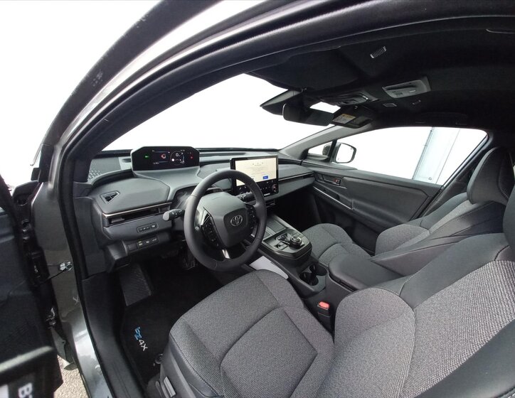 Toyota bZ4X SUV 0,0 167 kw