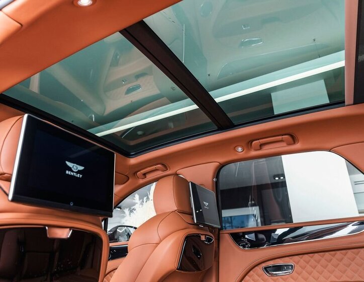Bentley Bentayga SUV / Terénní 4,0 l 404 kw