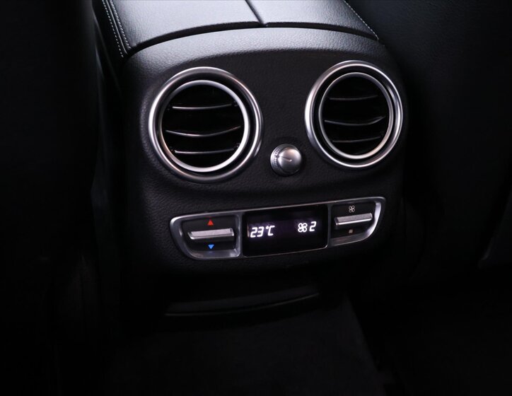 Mercedes-Benz Třídy C Kombi 2,1 l 150 kw