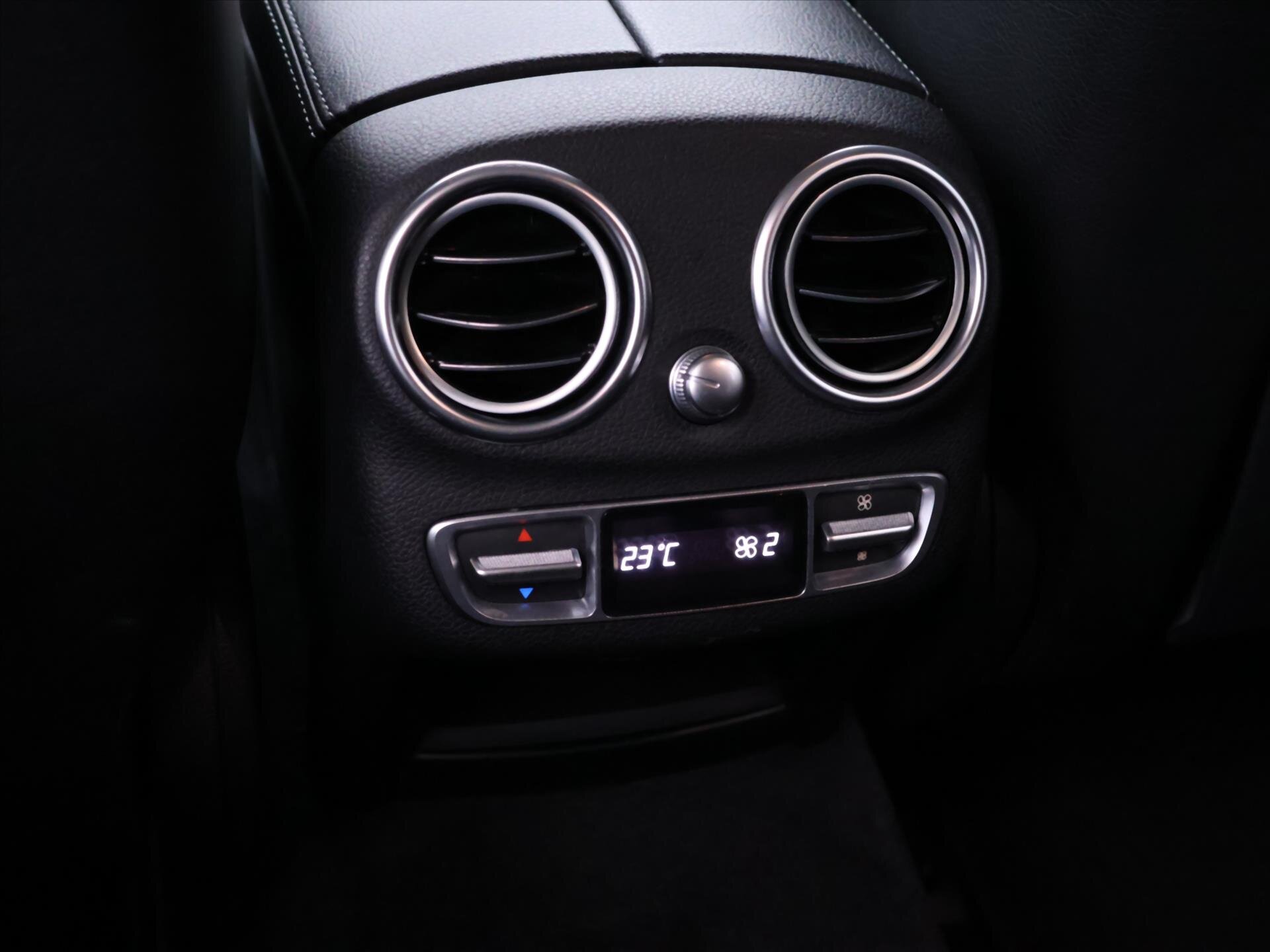 Mercedes-Benz Třídy C Kombi 2,1 l 150 kw