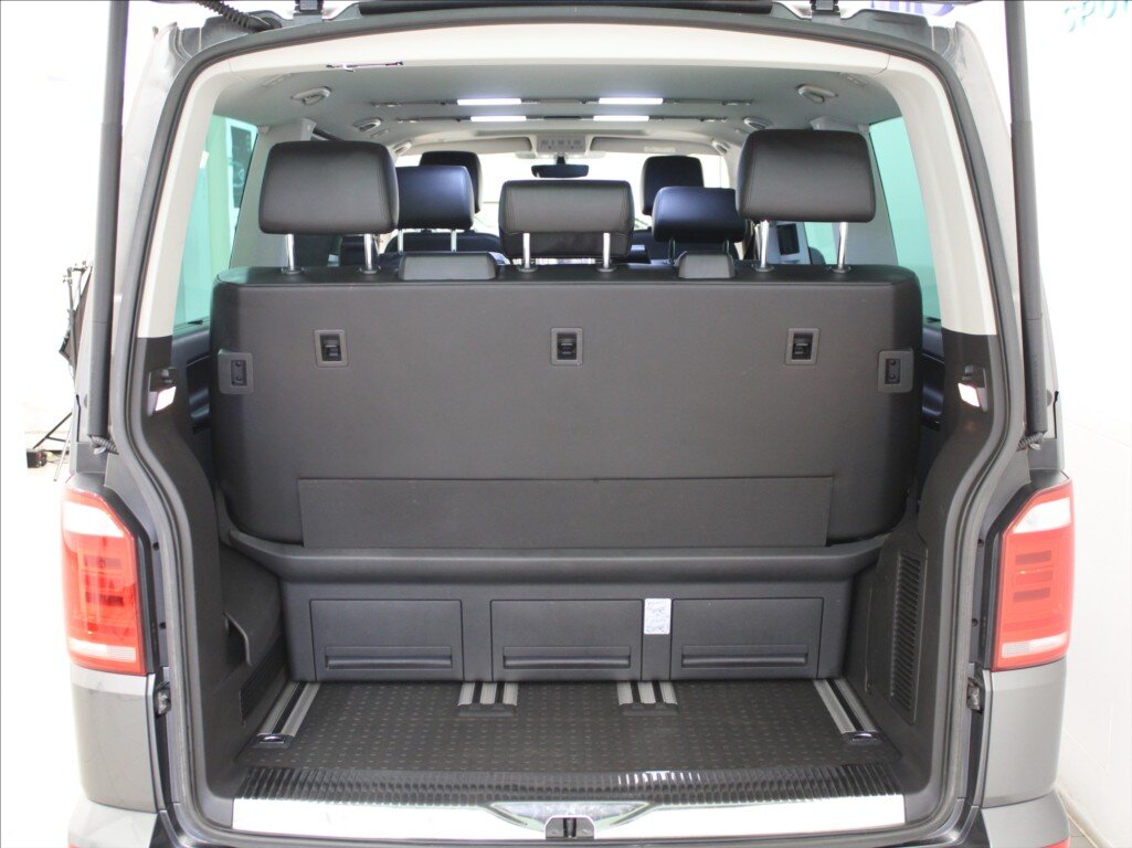 Volkswagen Multivan MPV 2,0 l 150 kw