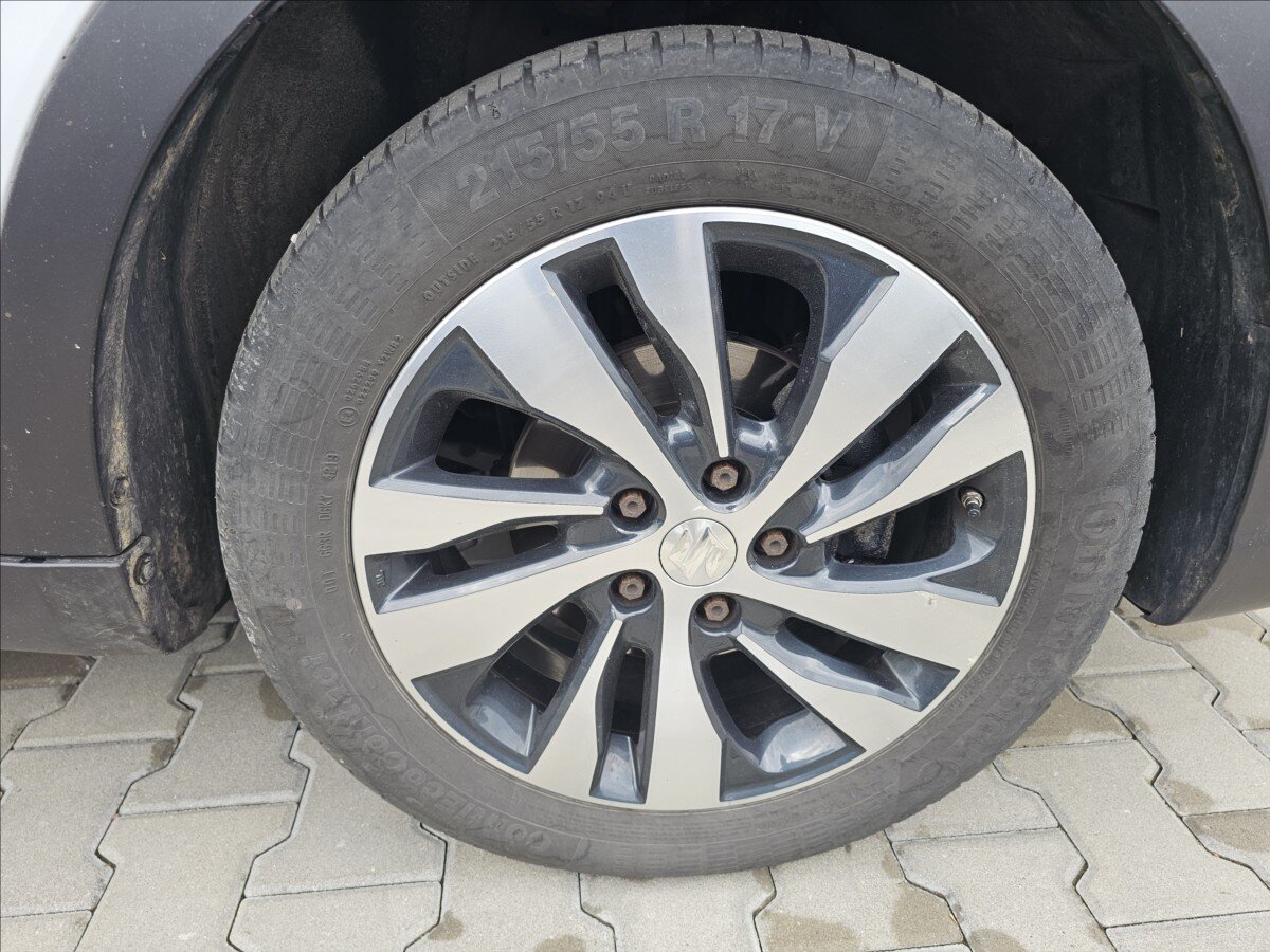 Suzuki SX4 S-Cross Hatchback 1,4 l 103 kw