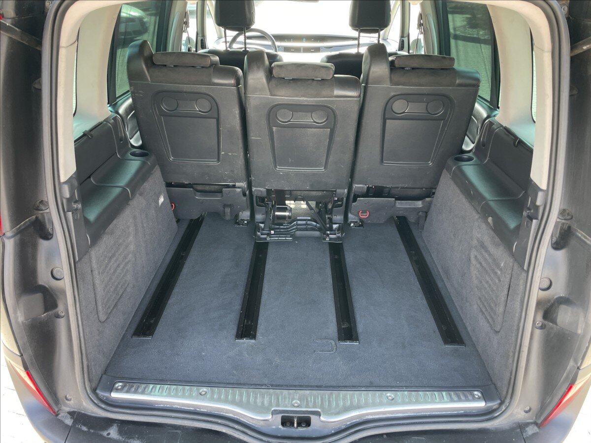 Renault Espace MPV 2,0 l 127 kw