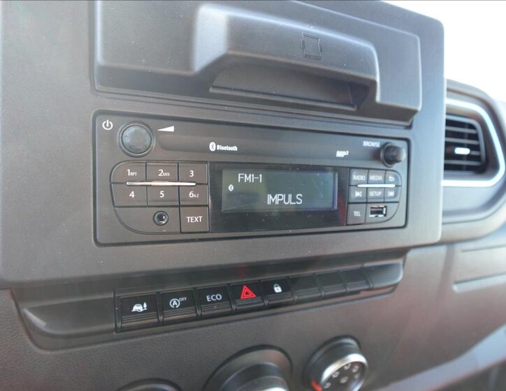 Renault Master Valník 2,3 l 120 kw