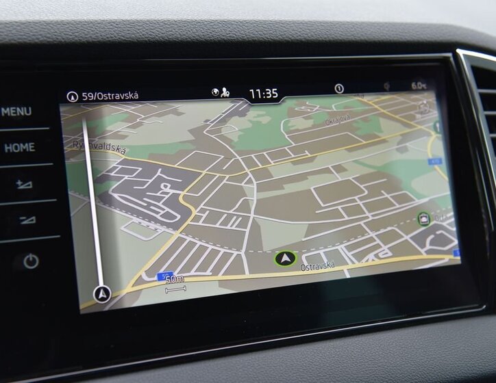 Škoda Karoq SUV / Terénní 1,5 l 110 kw