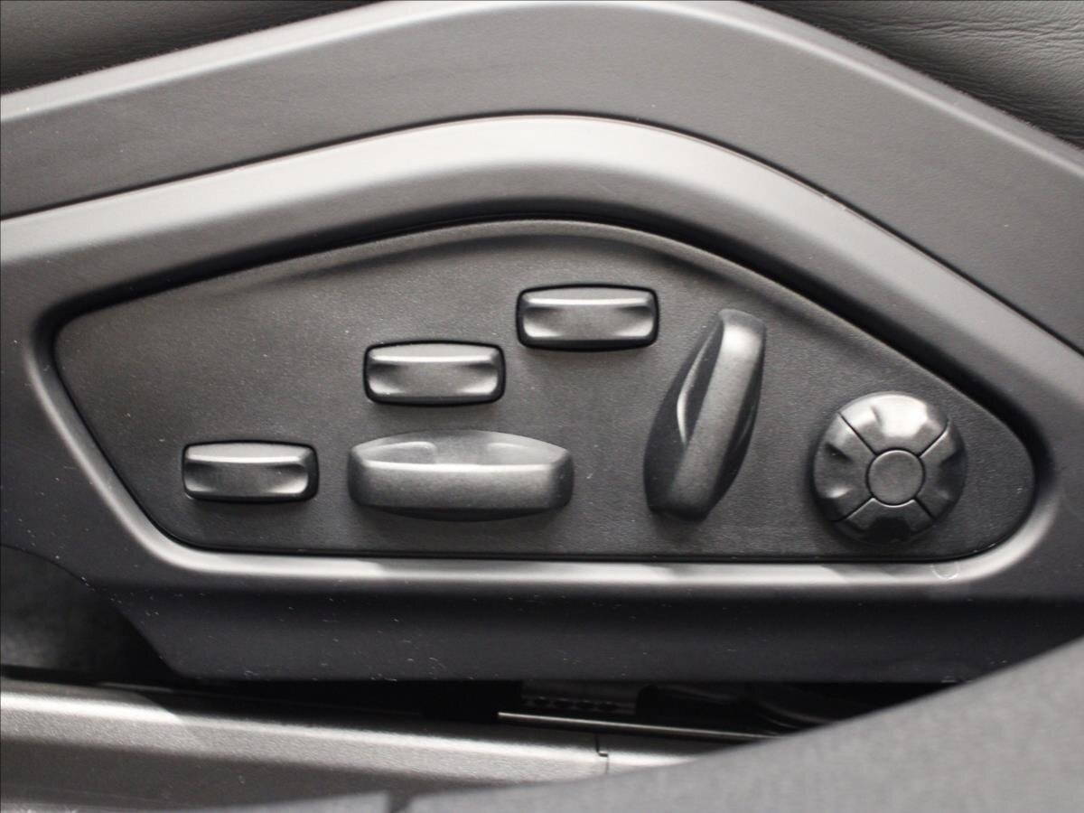 Porsche Panamera Hatchback 4,0 l 368 kw