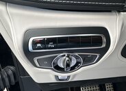 Mercedes-Benz Třídy G SUV / Terénní 4,0 l 430 kw