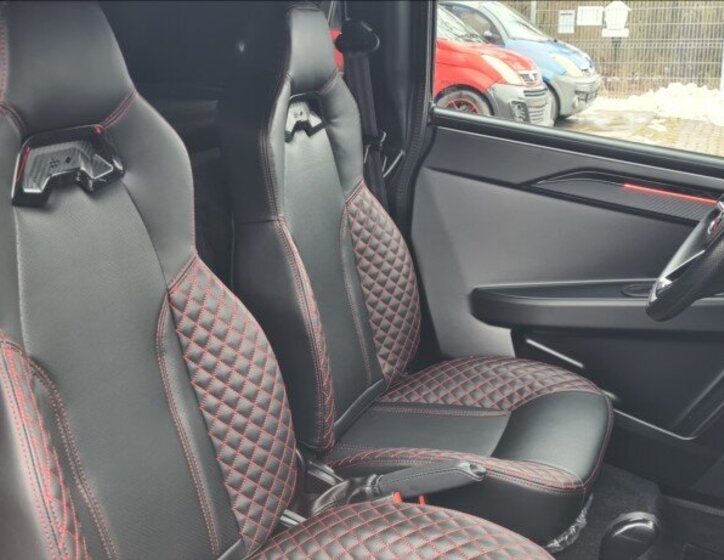 Ligier JS 50 Hatchback 0,0 6 kw