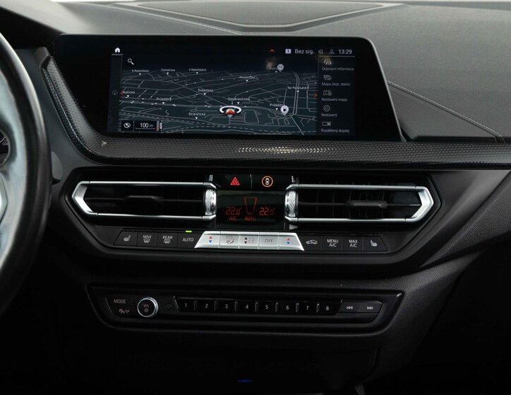 BMW Řada 1 Hatchback 2,0 l 225 kw