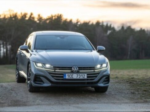 Volkswagen Arteon Kombi 2,0 l 147 kw