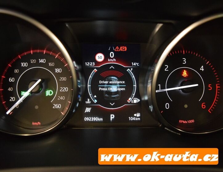 Jaguar F-Pace SUV 2,0 l 110 kw