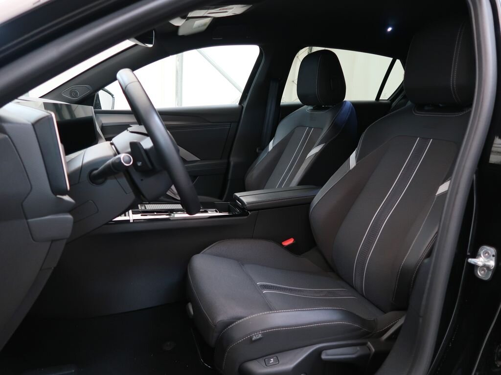 Opel Astra Hatchback 1,2 l 96 kw