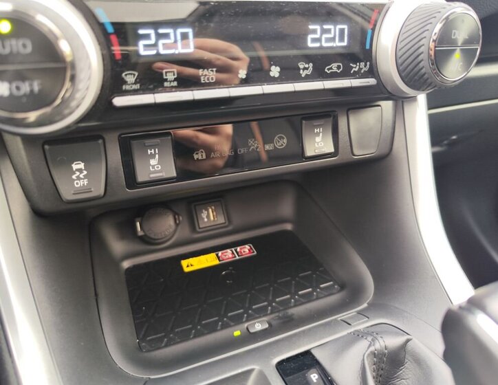 Toyota RAV4 Kombi 2,5 l 131 kw