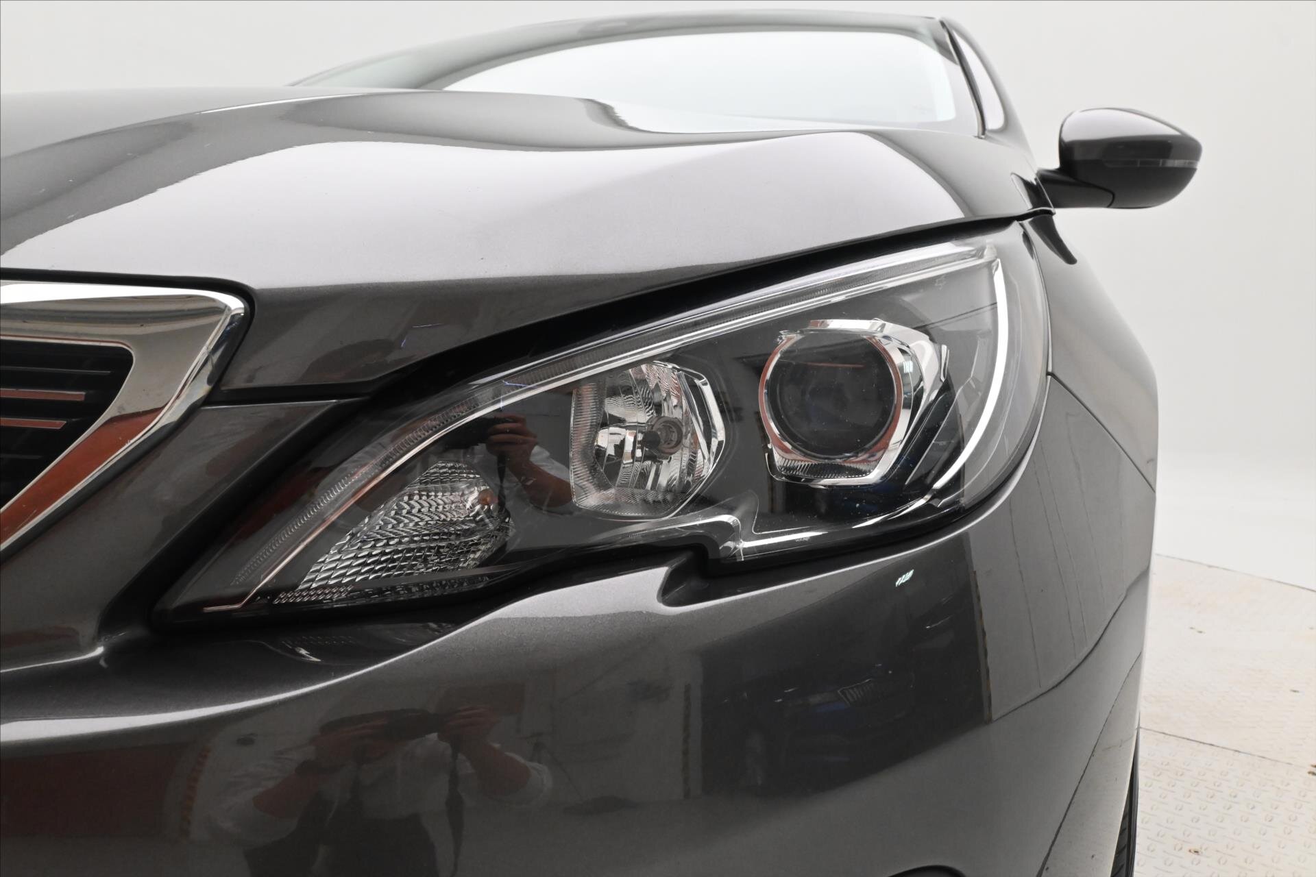 Peugeot 308 Kombi 1,5 l 96 kw