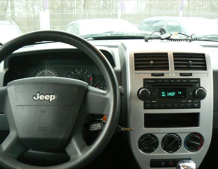 Jeep Patriot 12