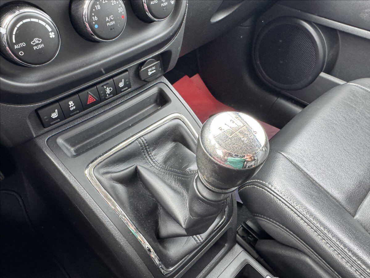 Jeep Compass SUV / Terénní 2,1 l 100 kw