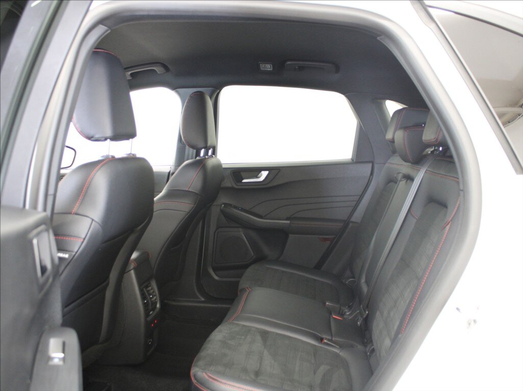 Ford Kuga SUV / Terénní 2,0 l 140 kw