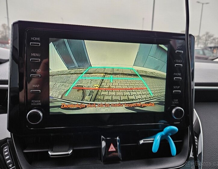 Toyota Corolla Sedan 1,6 l 97 kw