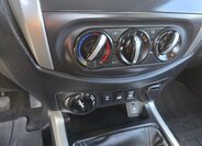 Nissan Navara Pick-up 2,3 l 120 kw