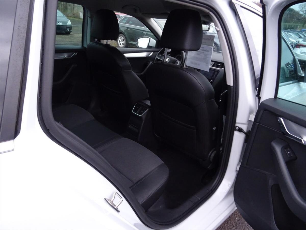 Škoda Octavia Kombi 999,0 85 kw