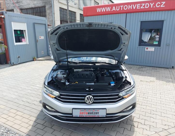 Volkswagen Passat 40