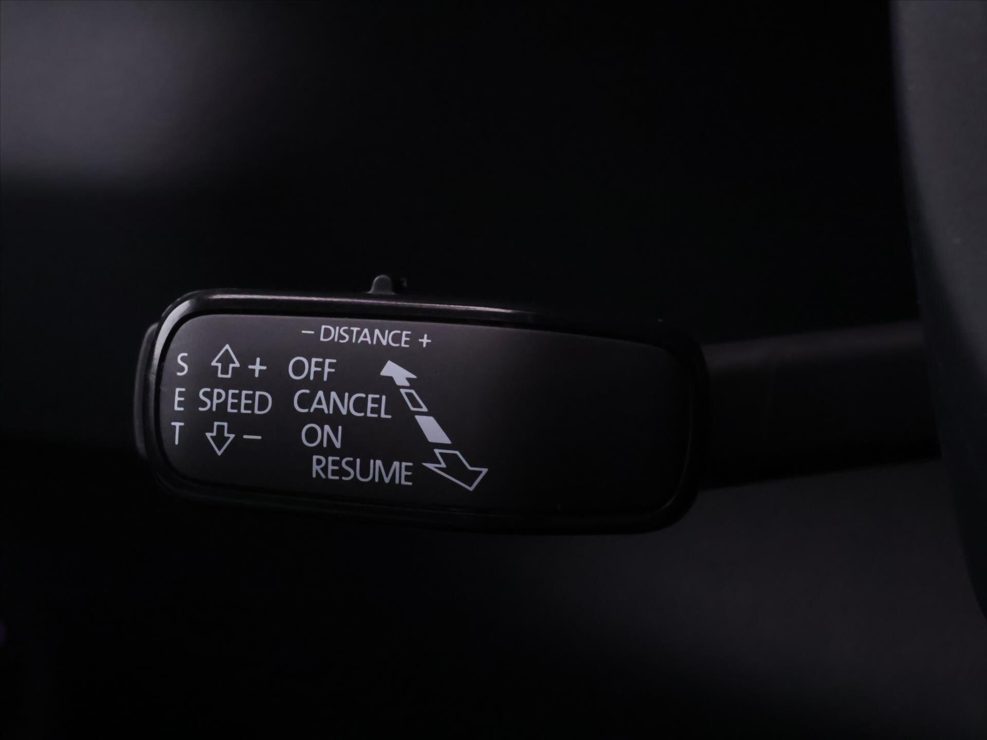 Škoda Karoq SUV / Terénní 2,0 l 110 kw