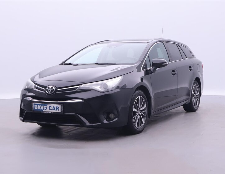 Toyota Avensis Kombi 2,0 l 105 kw