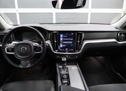 Volvo V60 12
