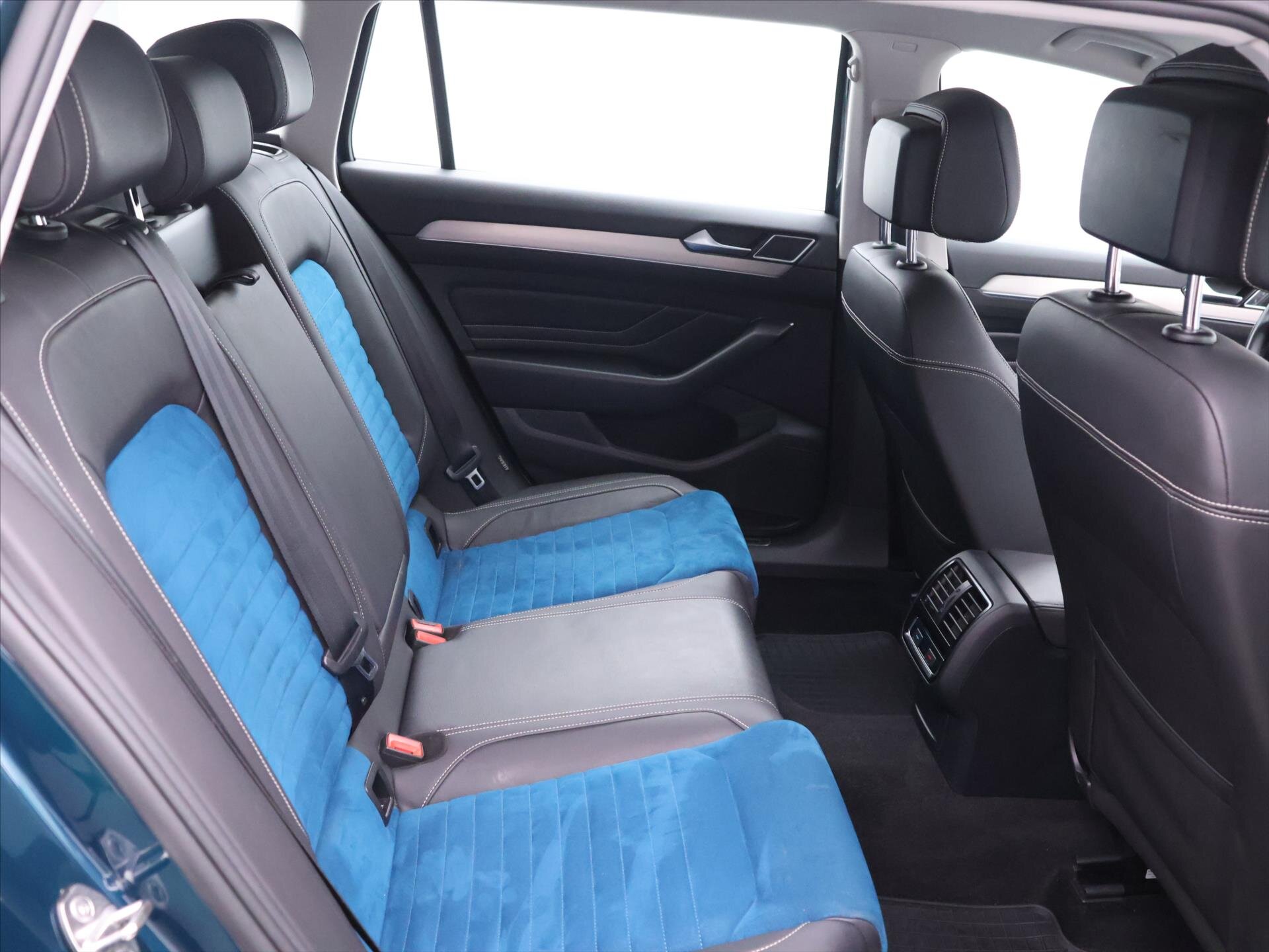 Volkswagen Passat Kombi 2,0 l 110 kw