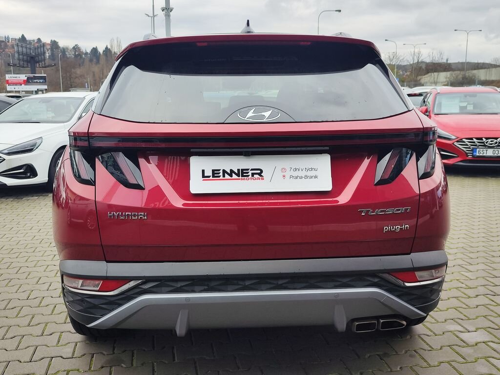 Hyundai Tucson SUV 1,6 l 195 kw