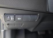 Toyota Corolla Cross 16