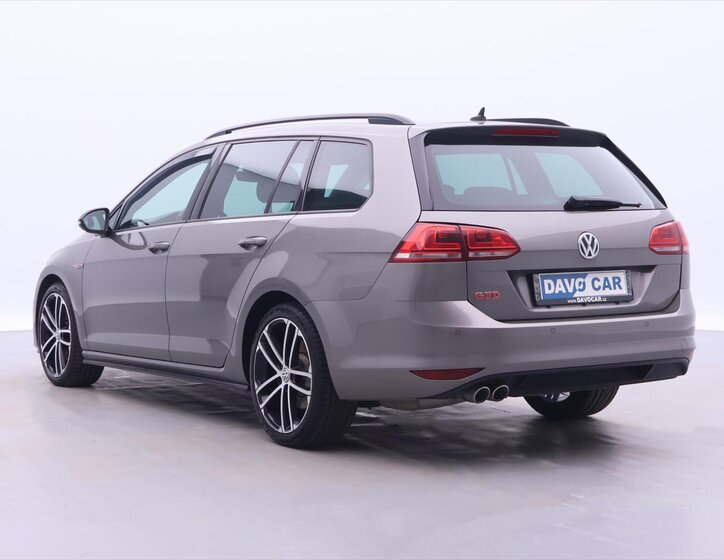 Volkswagen Golf Kombi 2,0 l 135 kw