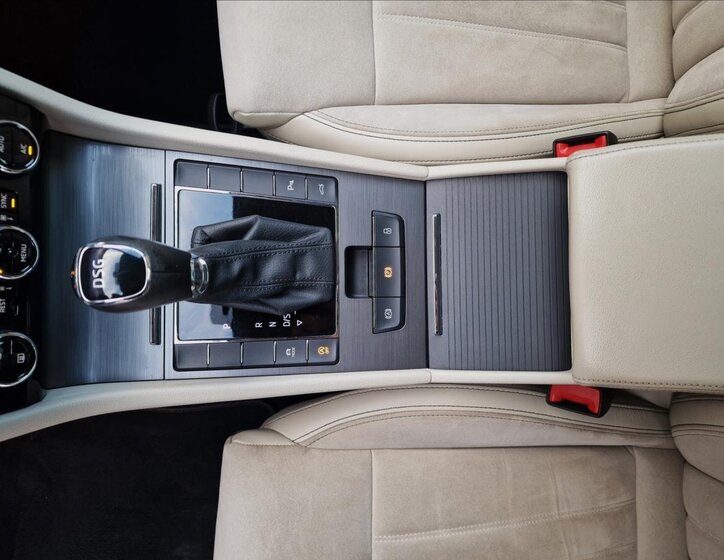 Škoda Superb Liftback 1,5 l 110 kw