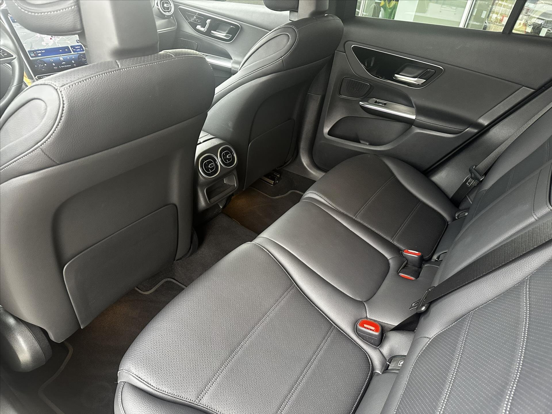 Mercedes-Benz GLC SUV / Terénní 2,0 l 145 kw