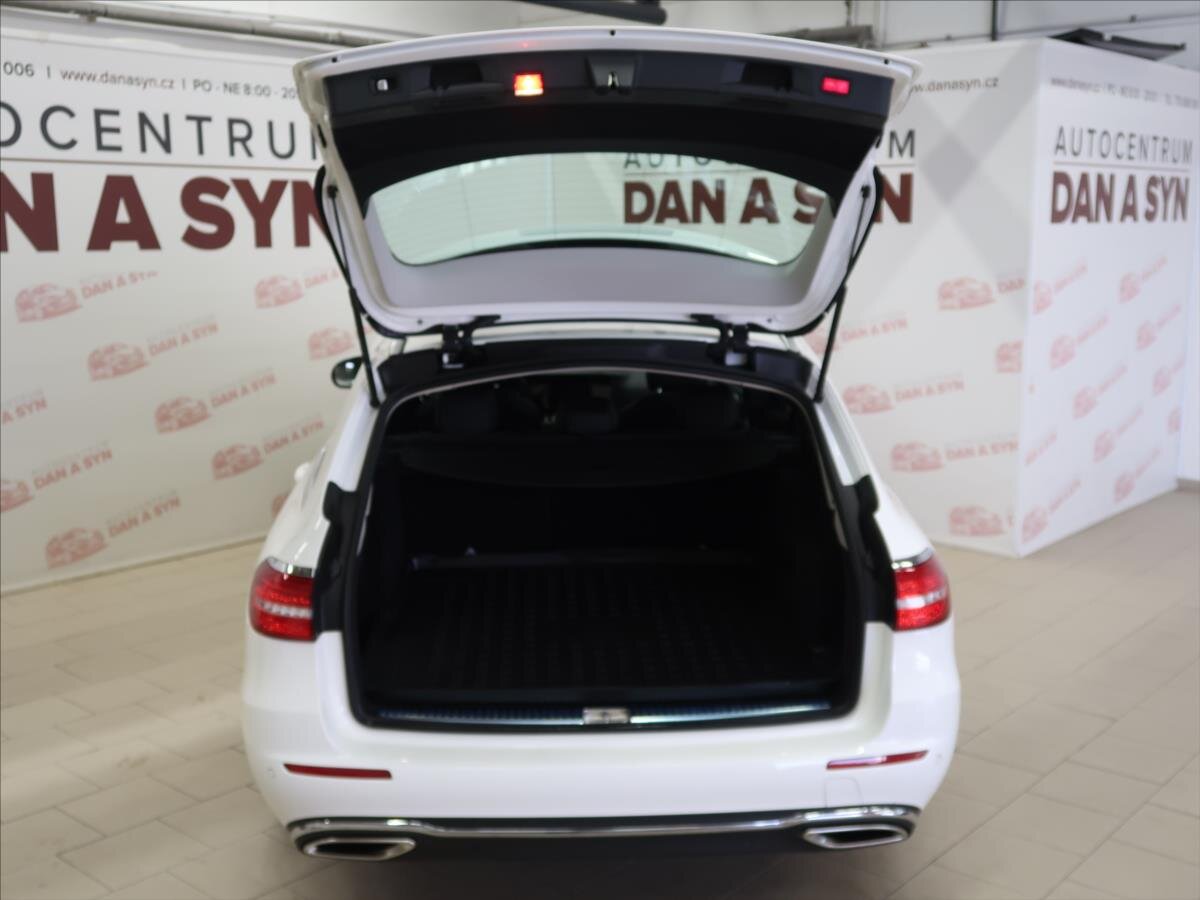 Mercedes-Benz Třídy E Kombi 2,0 l 135 kw