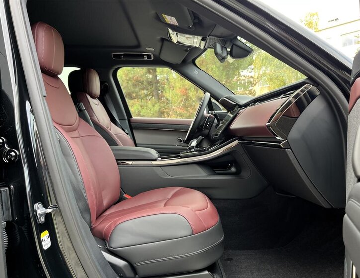 Land Rover Range Rover Sport SUV / Terénní 3,0 l 183 kw