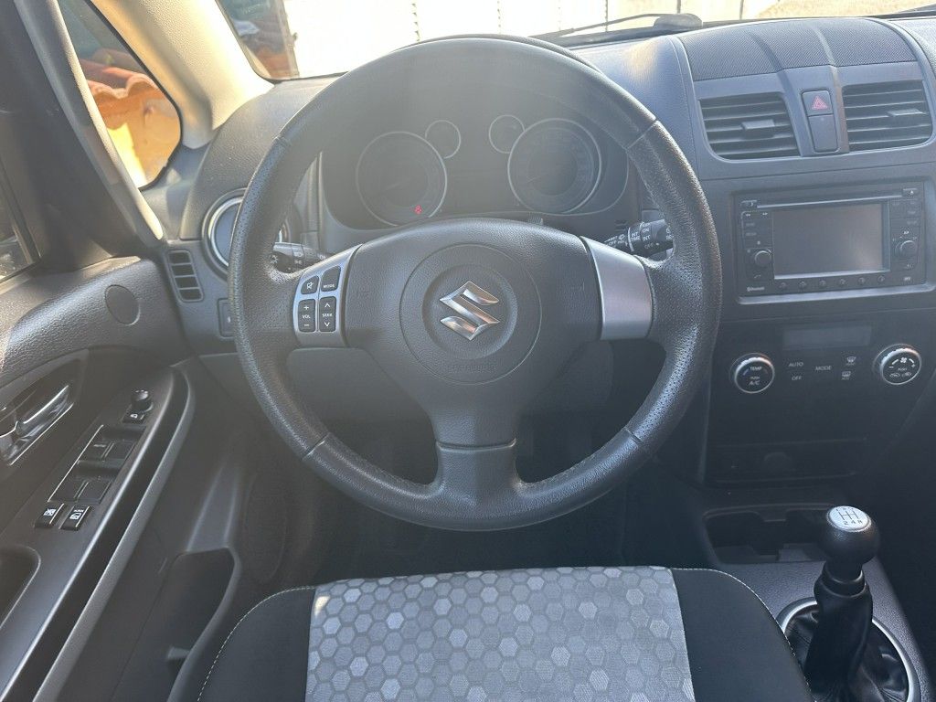 Suzuki SX4