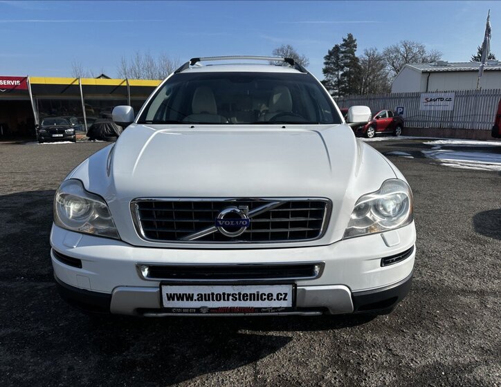 Volvo XC90 SUV / Terénní 2,4 l 136 kw