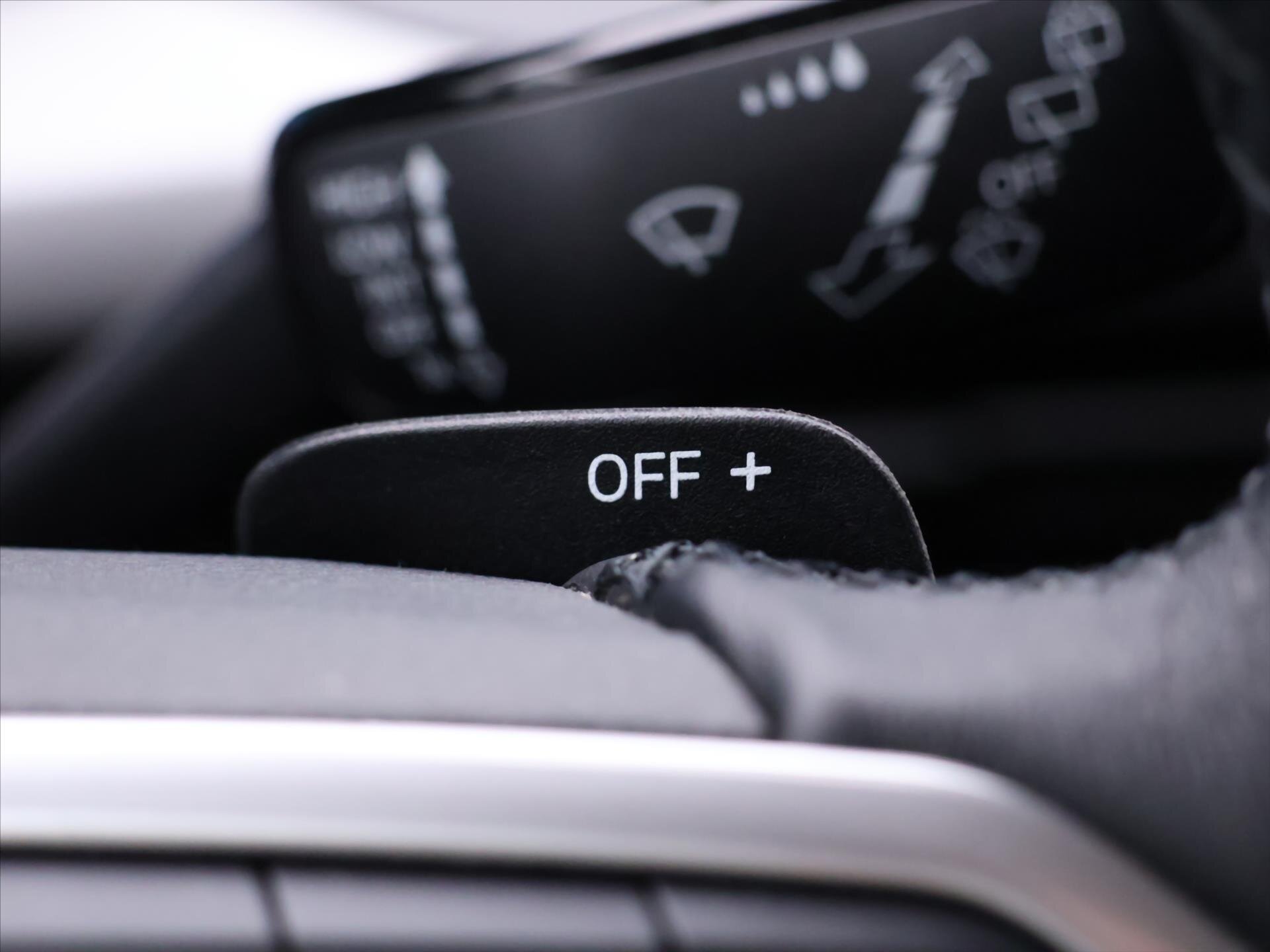 Volkswagen Golf Kombi 2,0 l 110 kw