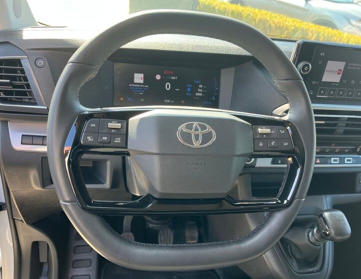 Toyota ProAce Verso VAN / Minibus 2,0 l 106 kw