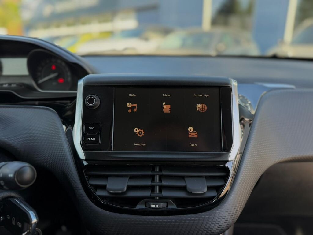 Peugeot 2008 SUV / Terénní 1,2 l 60 kw