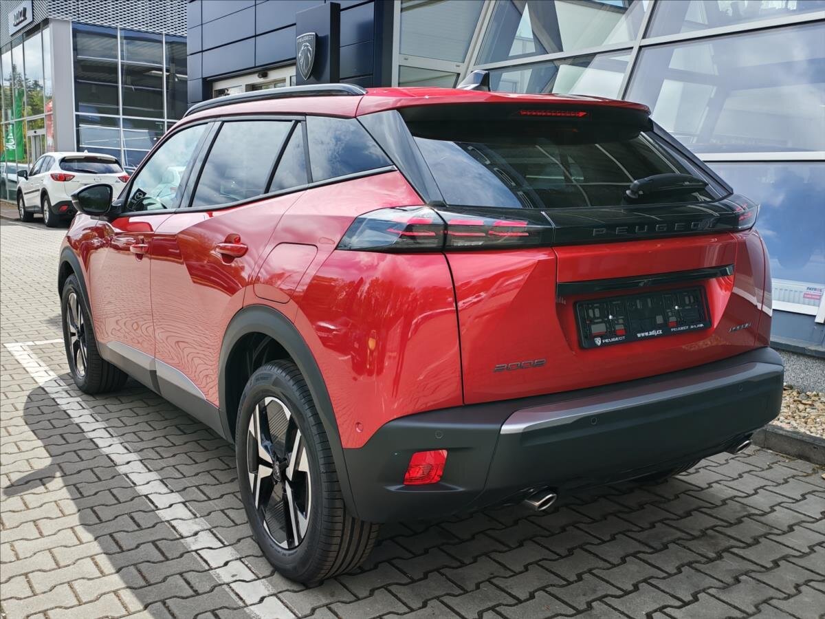 Peugeot 2008 SUV / Terénní 1,2 l 107 kw