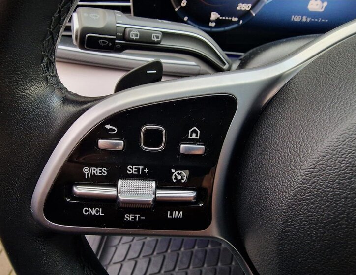 Mercedes-Benz GLE SUV 2,0 l 245 kw