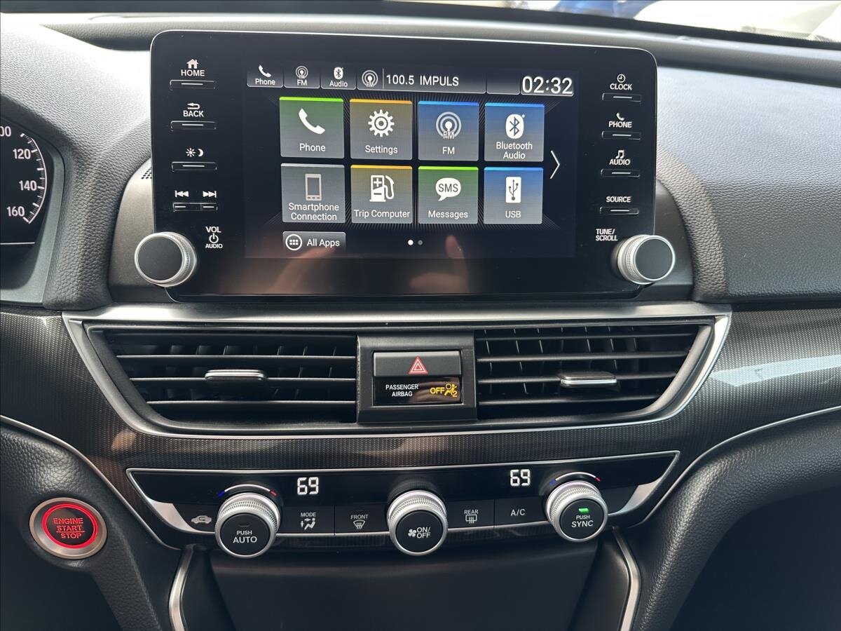 Honda Accord Sedan / Limuzína 1,5 l 141 kw