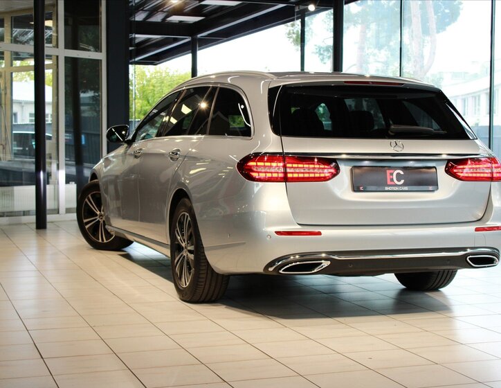 Mercedes-Benz Třídy E Kombi 2,0 l 147 kw