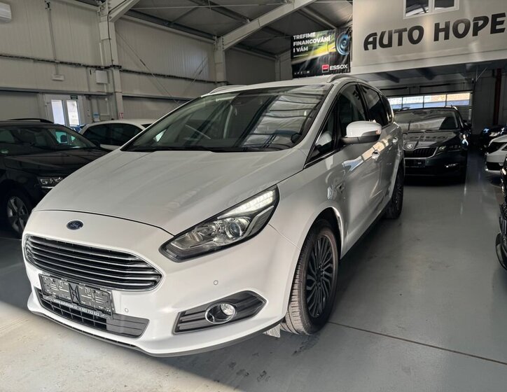 Ford S-MAX 3