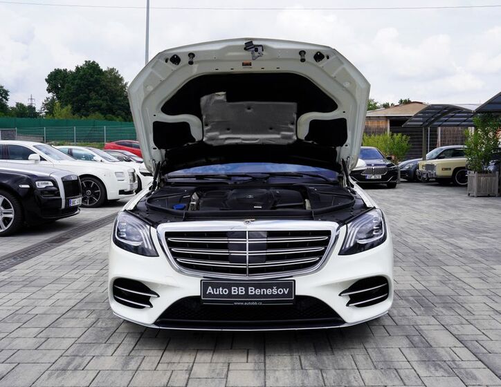 Mercedes-Benz Třídy S 18