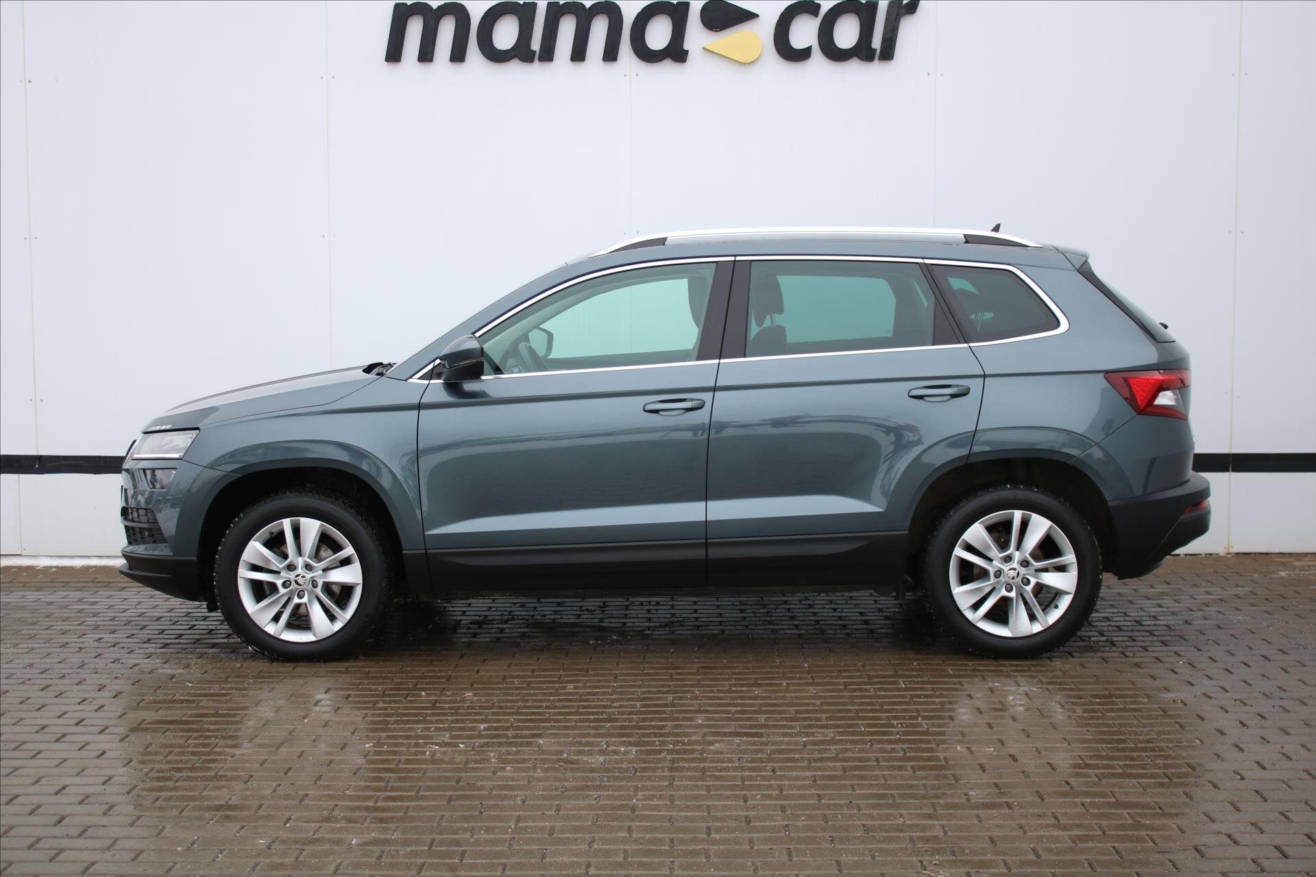 Škoda Karoq SUV 1,5 l 110 kw