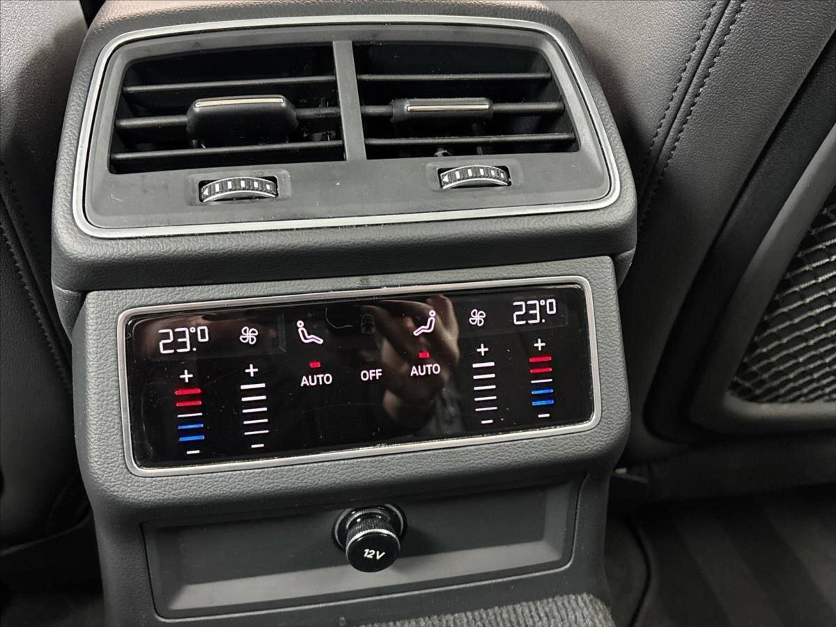 Audi A6 Allroad Kombi 3,0 l 253 kw