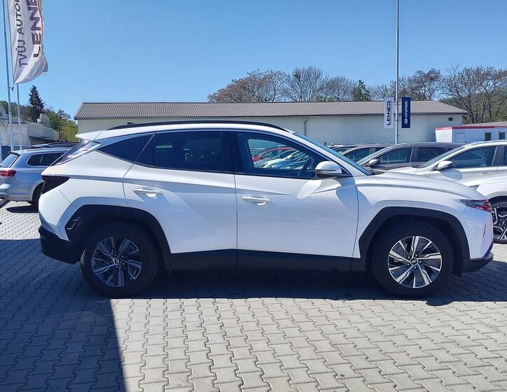 Hyundai Tucson SUV / Terénní 1,6 l 110 kw